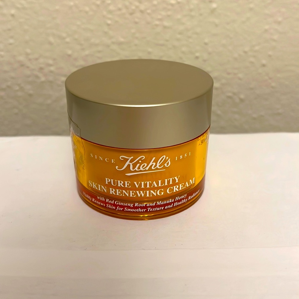 Kiehl’s Pure Vitality Skin Renewing Cream